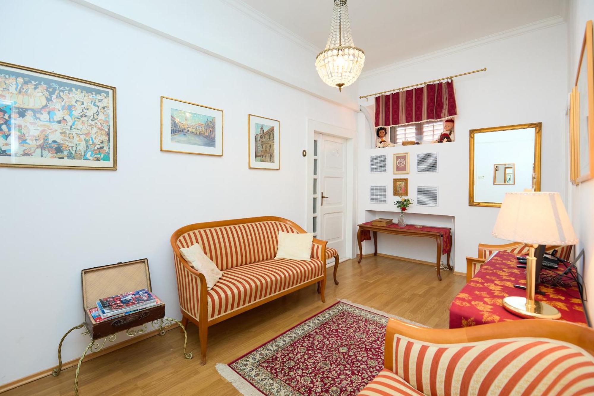 Soul Of The Old Town, Prijeko Street Apartment Dubrovnik Luaran gambar