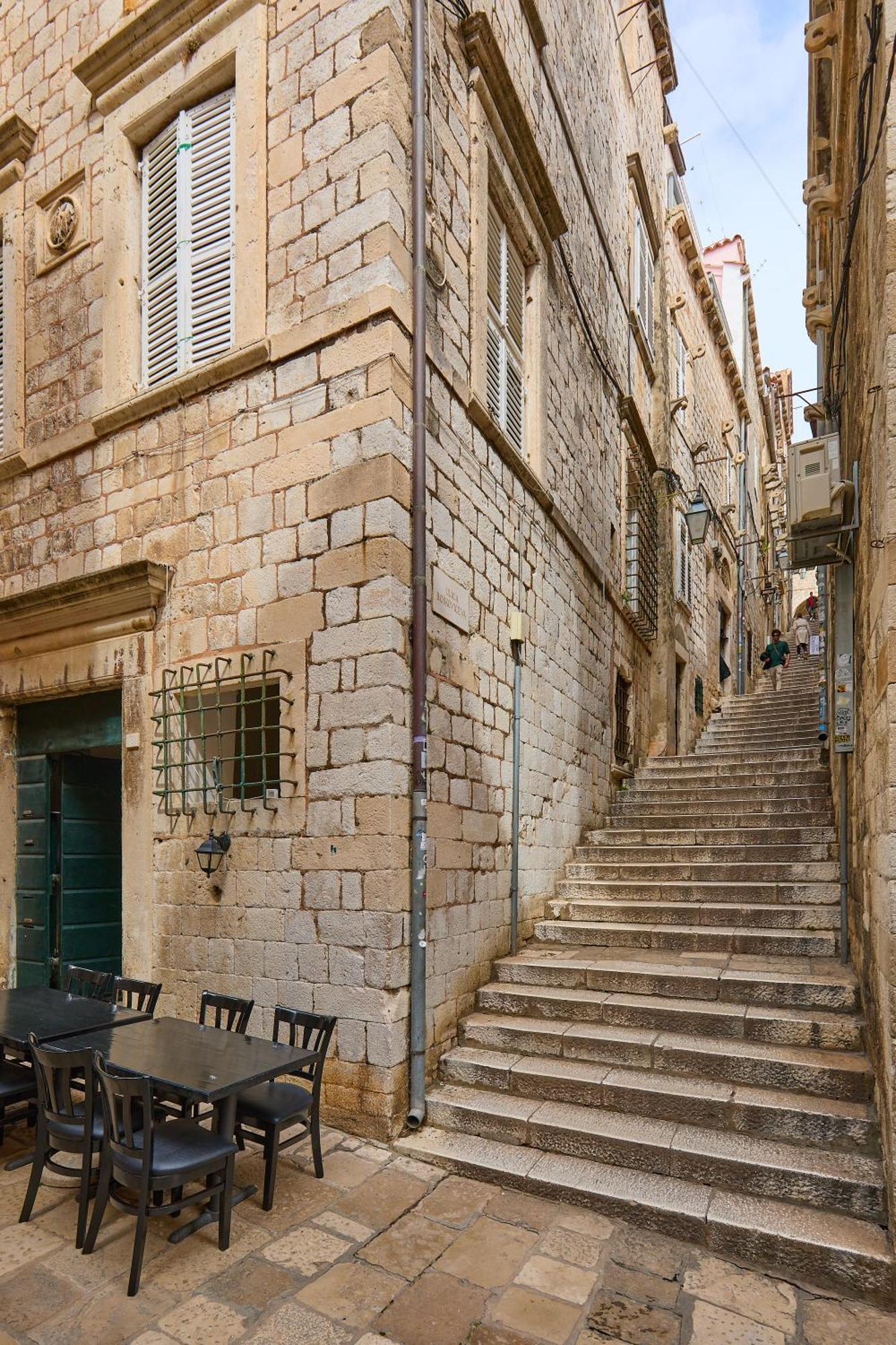 Soul Of The Old Town, Prijeko Street Apartment Dubrovnik Luaran gambar