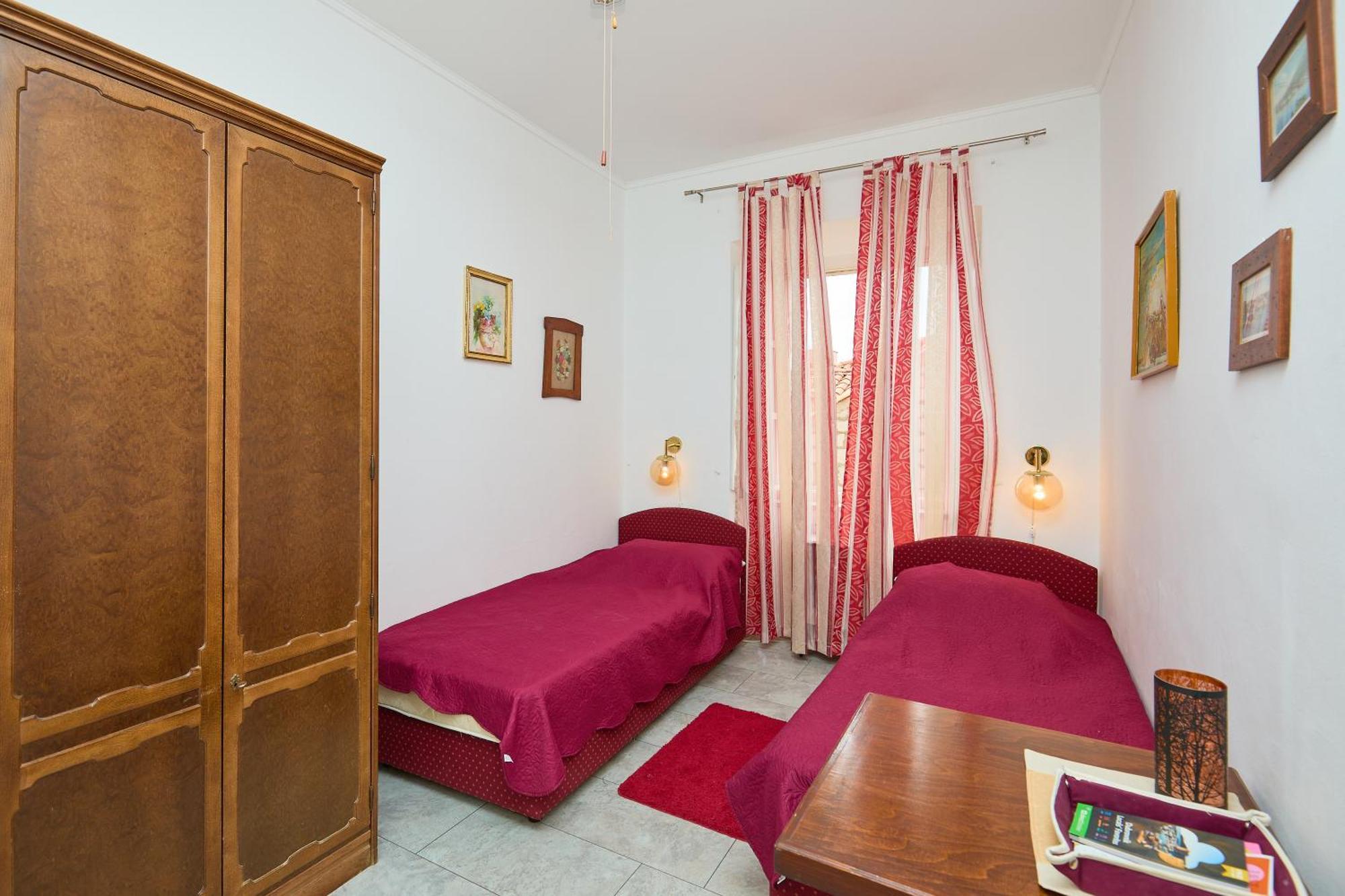 Soul Of The Old Town, Prijeko Street Apartment Dubrovnik Luaran gambar